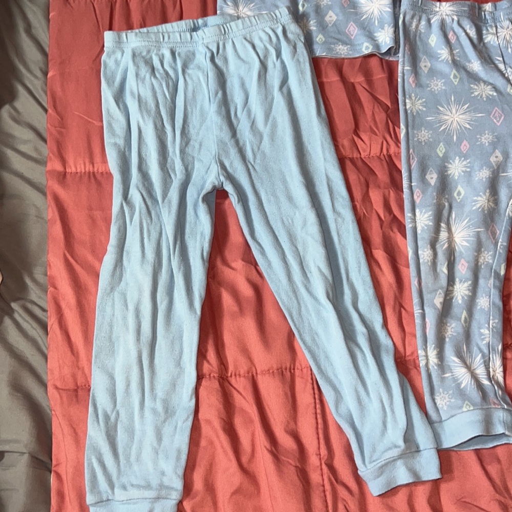 Pajama set - Picture 4 of 8
